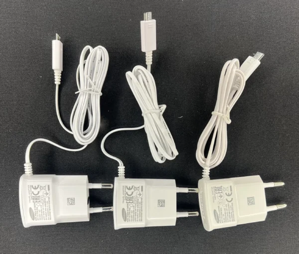 شارژر سامسونگ مدل i9000 با کابل میکرو - تصویر 2